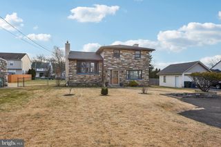 2614 OLD WELSH RD, Willow Grove, PA 19090