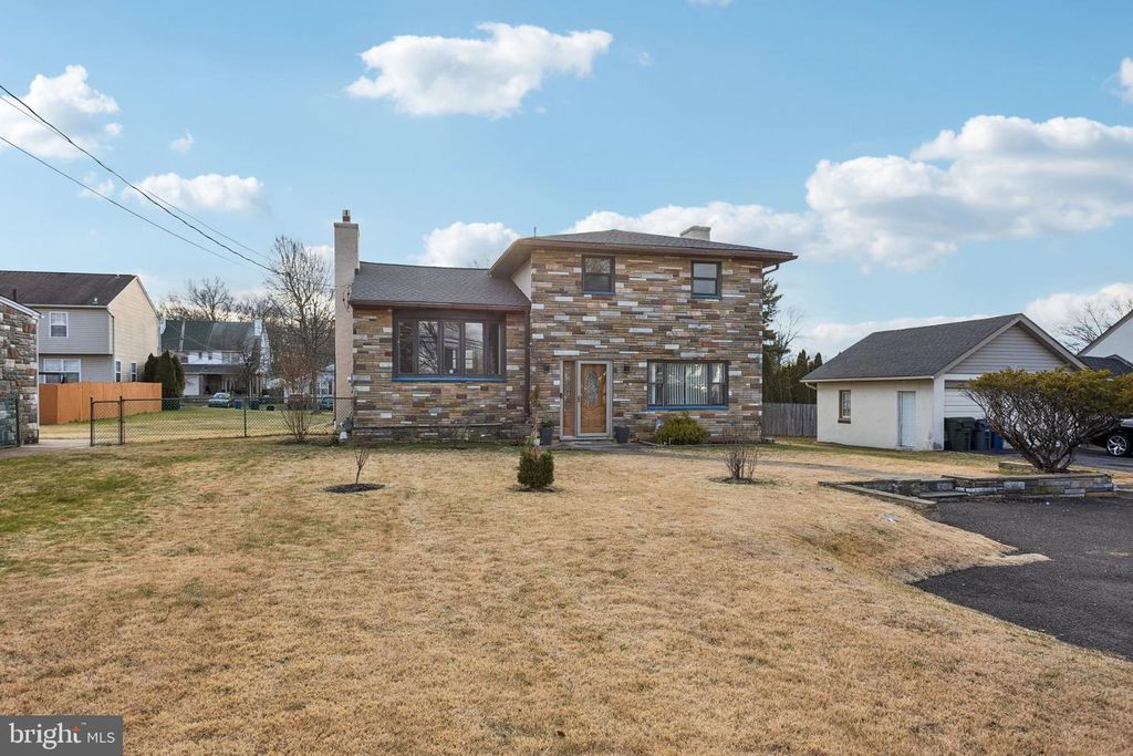 2614 OLD WELSH RD, Willow Grove, PA 19090