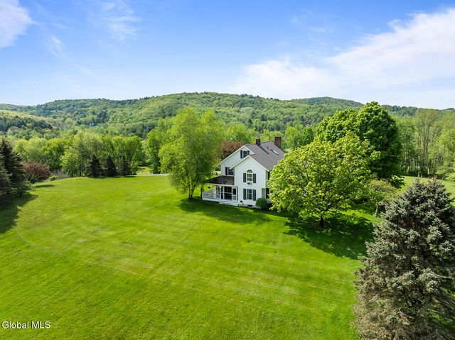 47 Mountain View Way, Salem, NY 12865