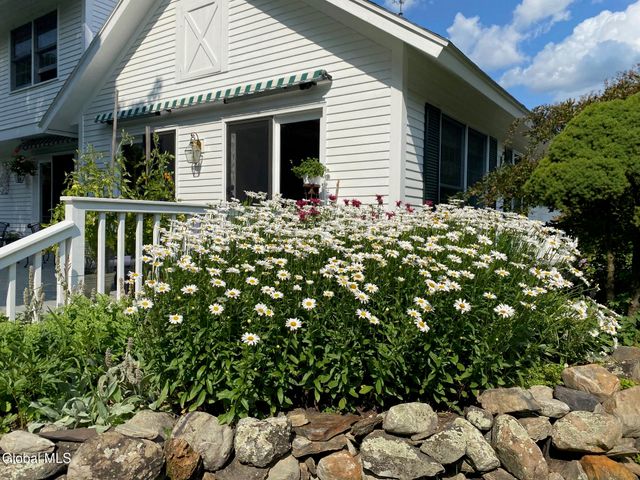 47 Mountain View Way, Salem, NY 12865