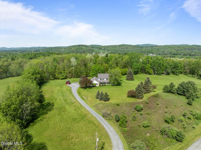 47 Mountain View Way, Salem, NY 12865