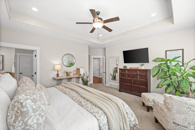 2027 W NICHOLAS FARM LN, South Jordan, UT 84095