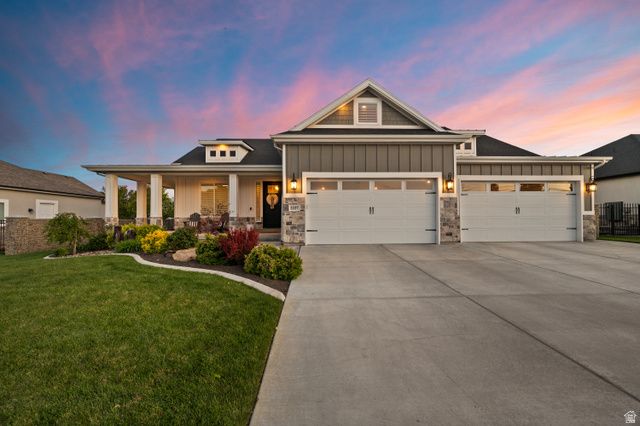 2027 W NICHOLAS FARM LN, South Jordan, UT 84095