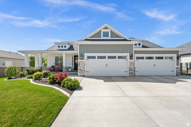 2027 W NICHOLAS FARM LN, South Jordan, UT 84095