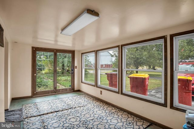 2143 NEWVILLE ROAD, Carlisle, PA 17015