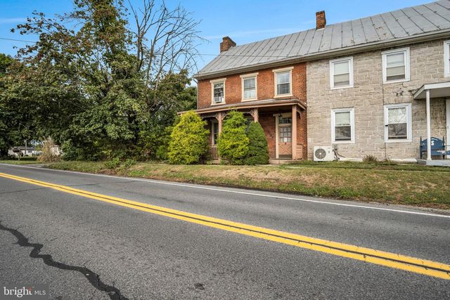 2143 NEWVILLE ROAD, Carlisle, PA 17015