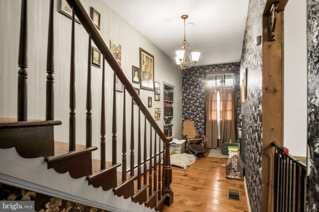 2143 NEWVILLE ROAD, Carlisle, PA 17015