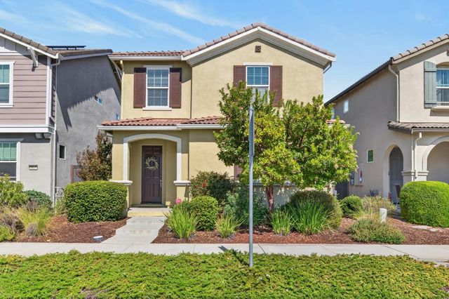 3105 Club Center Dr, Sacramento, CA 95835