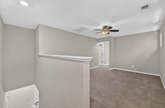 3105 Club Center Dr, Sacramento, CA 95835