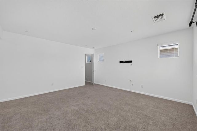 3105 Club Center Dr, Sacramento, CA 95835