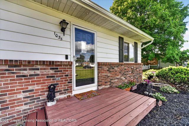 1035 Wentland Drive, Mason, MI 48854