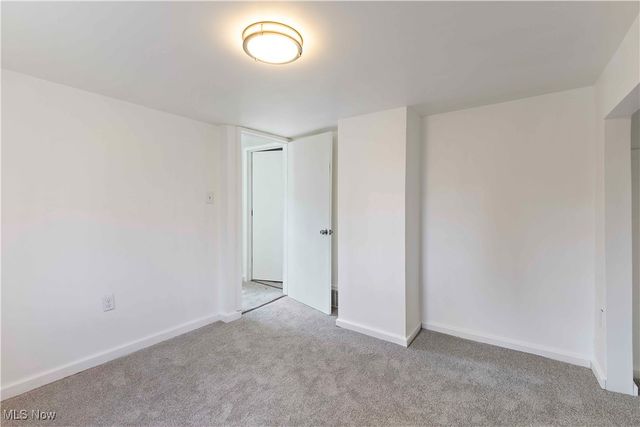 403 W Liberty Street, Girard, OH 44420