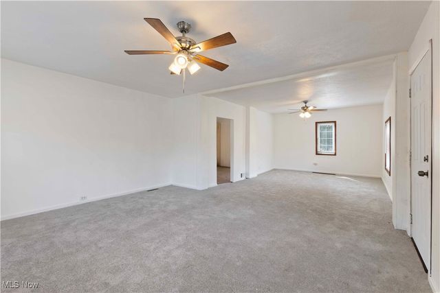 403 W Liberty Street, Girard, OH 44420