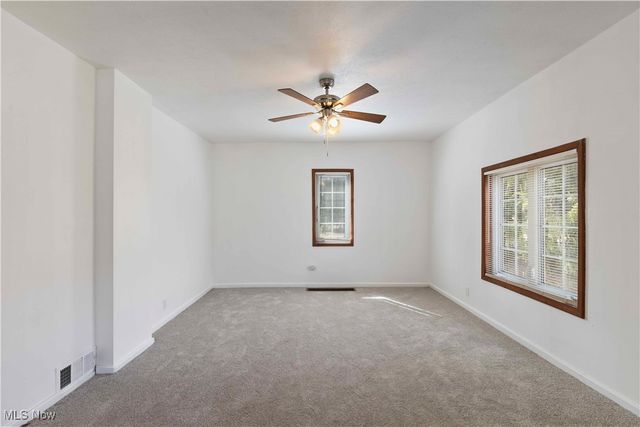 403 W Liberty Street, Girard, OH 44420