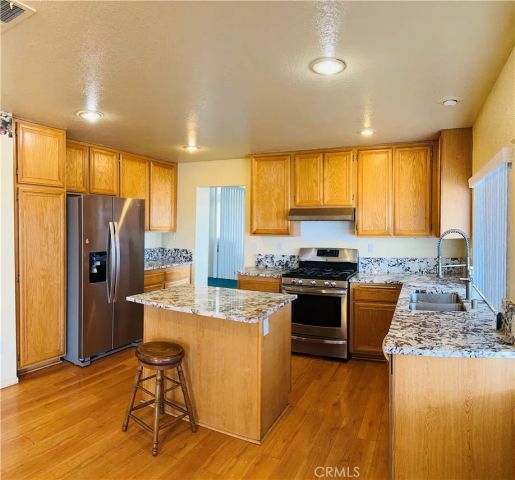 15651 Fairbanks, Victorville, CA 92394