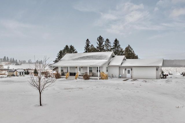 N925 GIBSON DRIVE, Medford, WI 54451