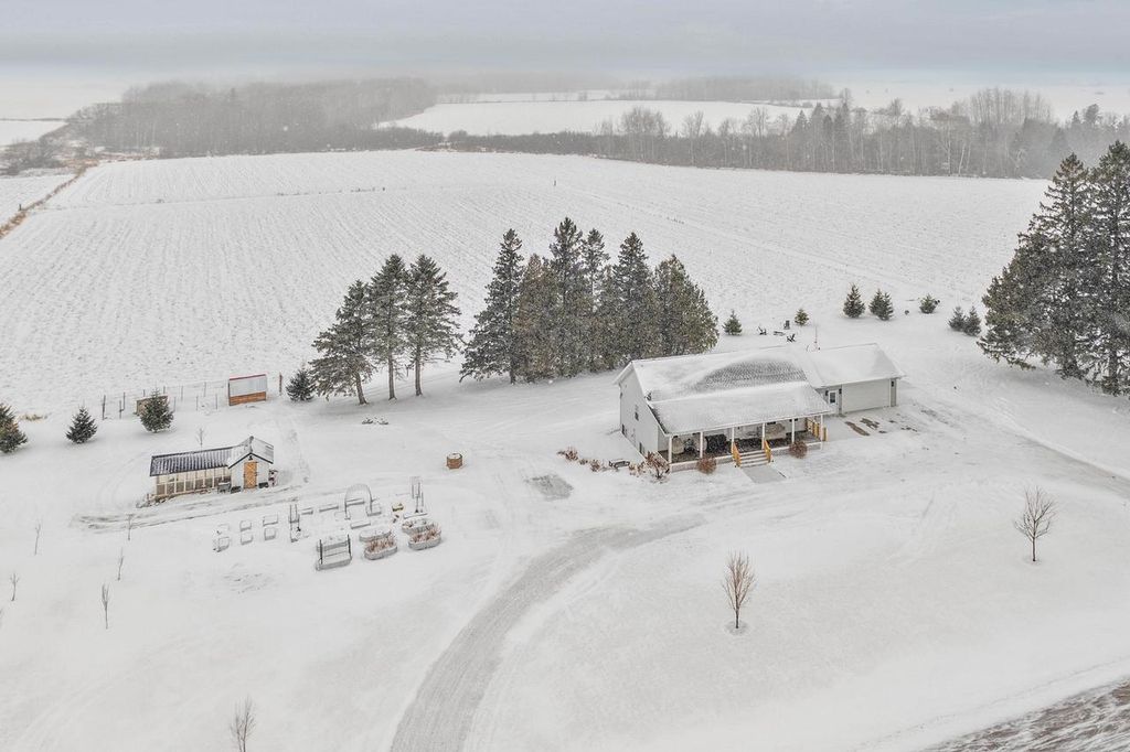 N925 GIBSON DRIVE, Medford, WI 54451