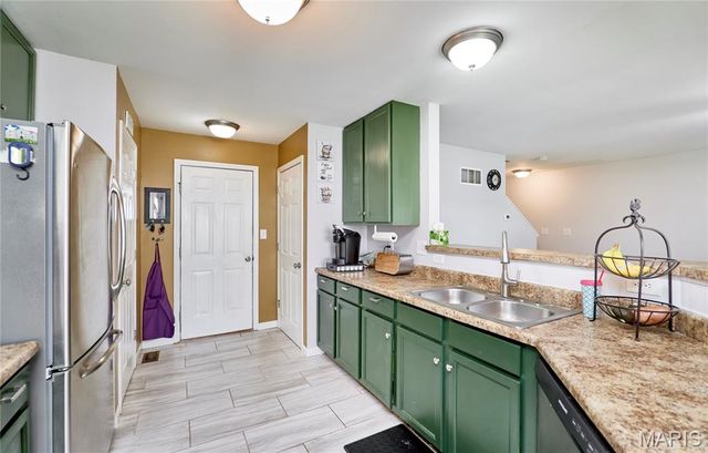 1351 New Charter Lane, O'fallon, MO 63366