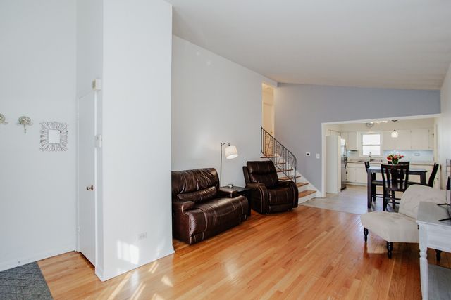 450 E Palatine Road, Palatine, IL 60067