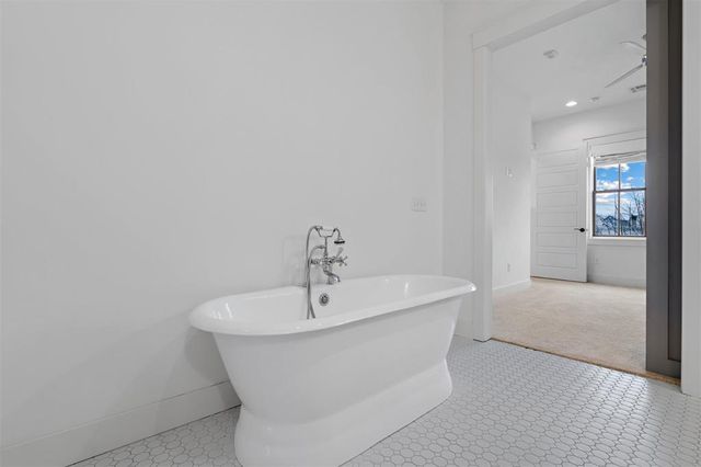 29 Water Street 5, Carlton Landing, OK 74432