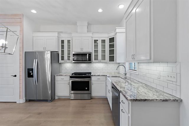 29 Water Street 5, Carlton Landing, OK 74432