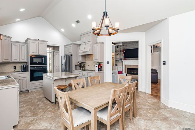 37220 Mindy Way Ave, Prairieville, LA 70769