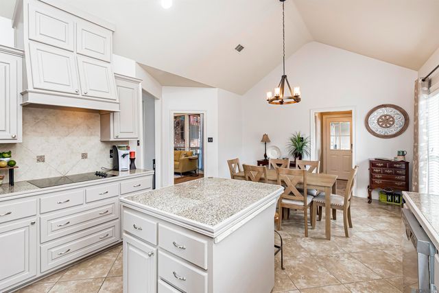37220 Mindy Way Ave, Prairieville, LA 70769