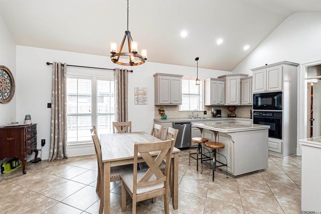 37220 Mindy Way Ave, Prairieville, LA 70769