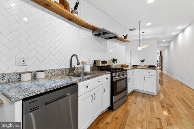 722 LENNOX ST, Baltimore, MD 21217