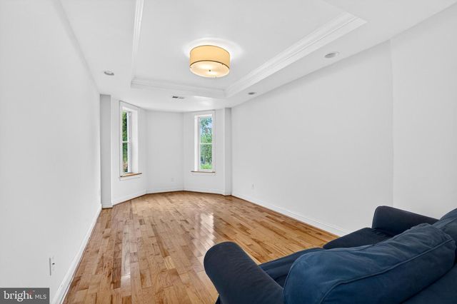 722 LENNOX ST, Baltimore, MD 21217