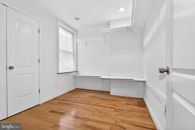 722 LENNOX ST, Baltimore, MD 21217