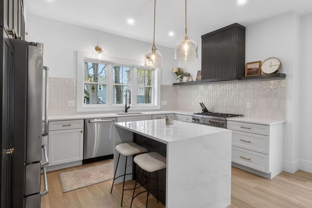 17 Manning St 17, Medford, MA 02155