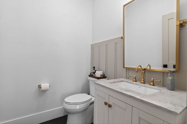 17 Manning St 17, Medford, MA 02155