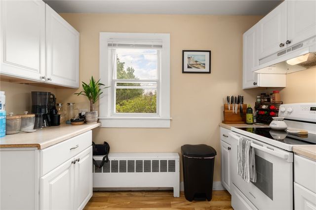 7 Clarke Street, Jamestown, RI 02835
