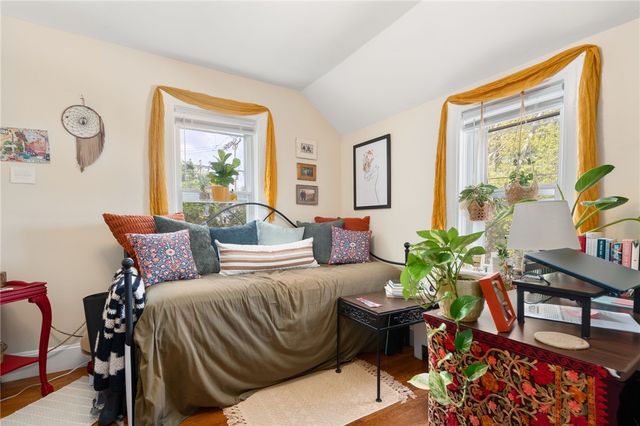 7 Clarke Street, Jamestown, RI 02835