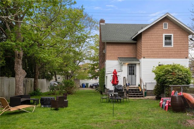 7 Clarke Street, Jamestown, RI 02835