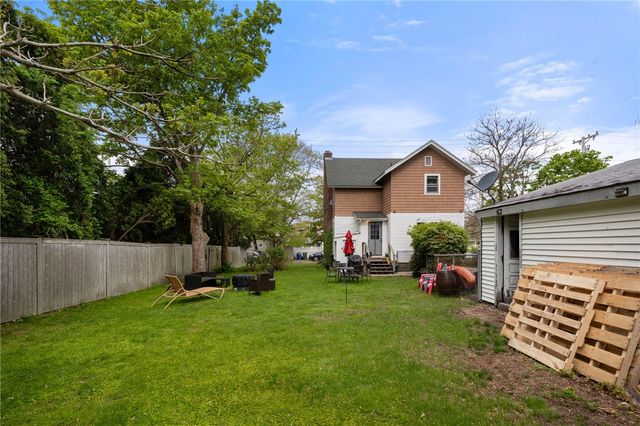 7 Clarke Street, Jamestown, RI 02835