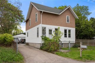 7 Clarke Street, Jamestown, RI 02835
