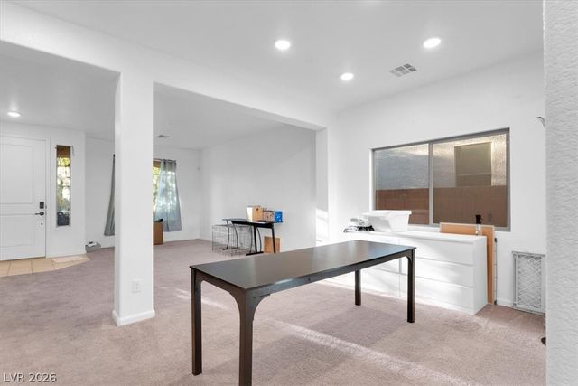 8046 Noble Ridge Street, Las Vegas, NV 89139