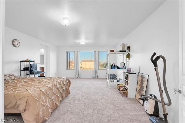 8046 Noble Ridge Street, Las Vegas, NV 89139