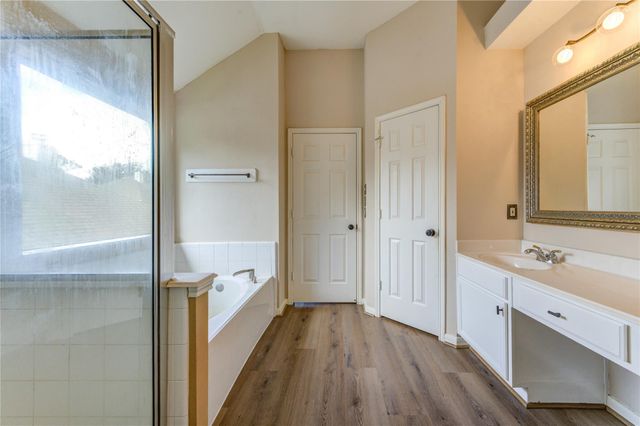 1223 Oak Canyon Lane, Richmond, TX 77469