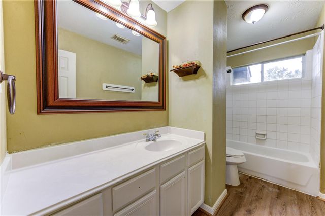1223 Oak Canyon Lane, Richmond, TX 77469
