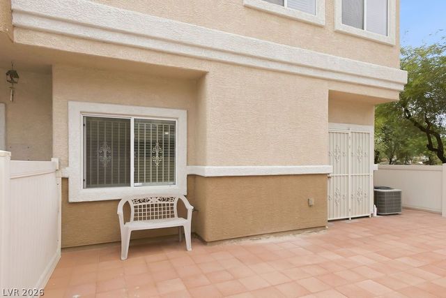 5551 Box Cars Court 103, Las Vegas, NV 89122
