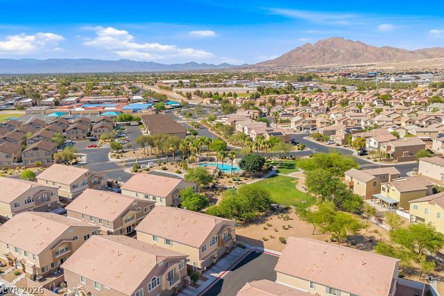 5551 Box Cars Court 103, Las Vegas, NV 89122