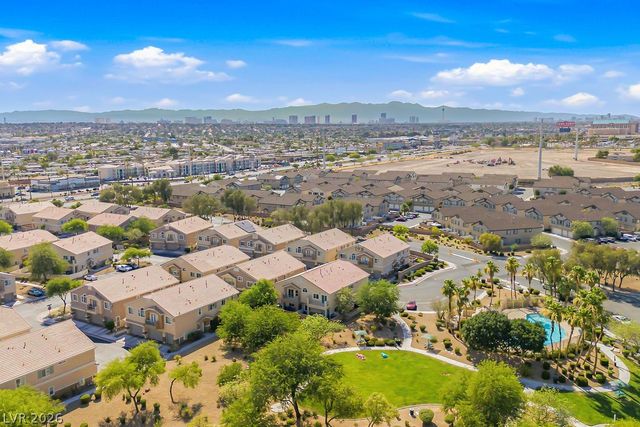 5551 Box Cars Court 103, Las Vegas, NV 89122