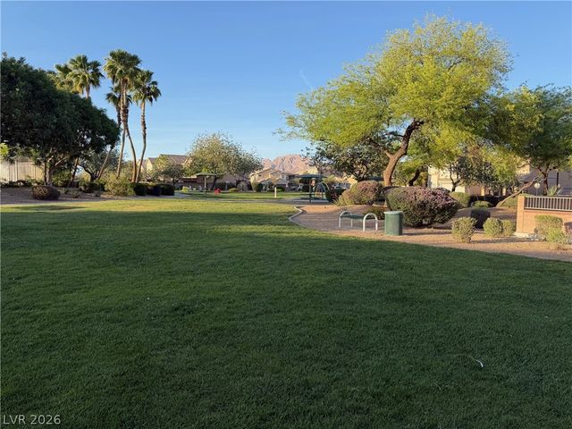 5551 Box Cars Court 103, Las Vegas, NV 89122