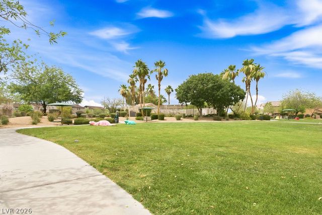 5551 Box Cars Court 103, Las Vegas, NV 89122