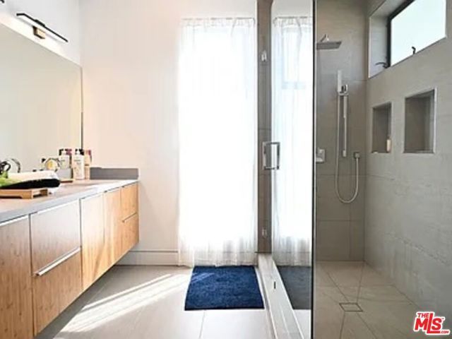 1410 Coronado Terrace A, Los Angeles, CA 90026