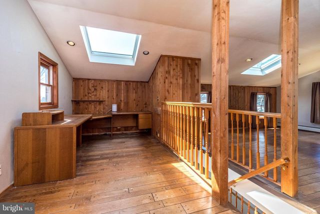 43 THIMBLEBERRY LN, Levittown, PA 19054