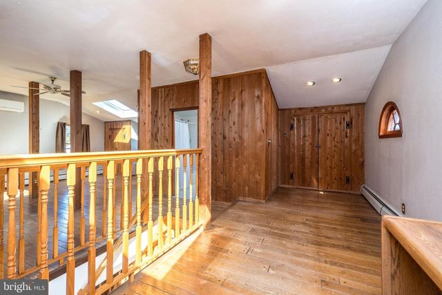 43 THIMBLEBERRY LN, Levittown, PA 19054